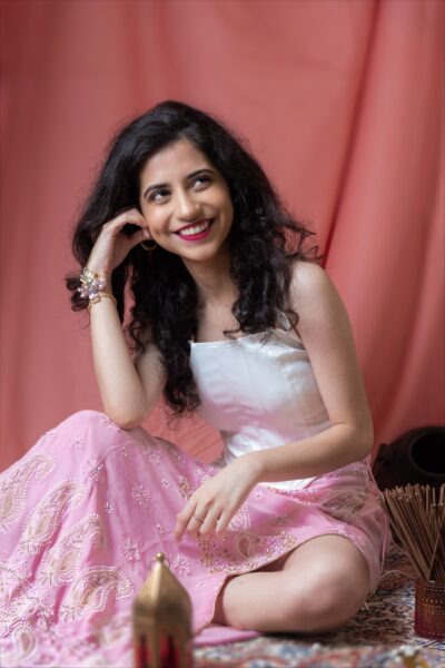 Yashna Umriger