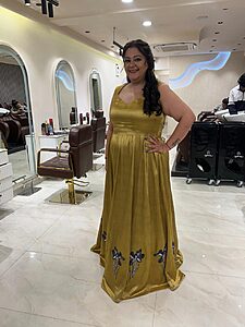 Roshali kapoor