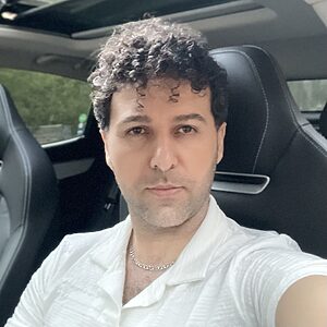 Farzad dehghan